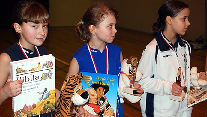 Siatkarski "Lolek" w Szlichtyngowej 