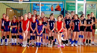 Udane występy siatkarek z Szlichtyngowej