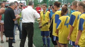 Dziewczyny do piłek