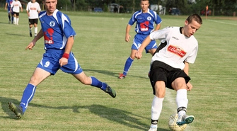 Piłkarskie szachy dla Dębu