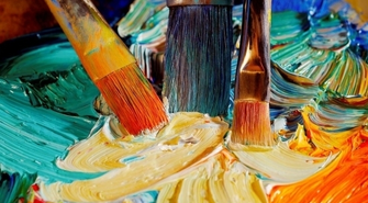 Młody i twórczy Damian Wieczorek