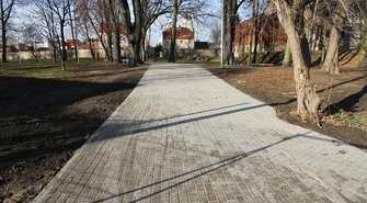 Nowa droga i chodnik