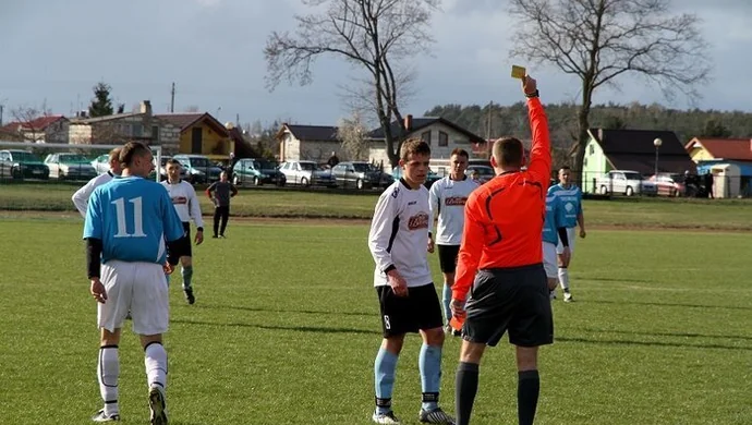 Porażka Dębu na własnym boisku