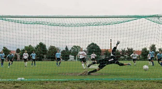 Piłkarska sobota w Sławie, Siedlnicy i Szlichtyngowej