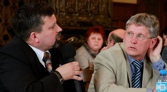 Burzliwa debata o strefie parkowania