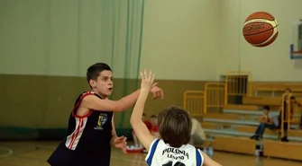 Młodzicy WSTK z Pucharem Burmistrza - zdjęcia