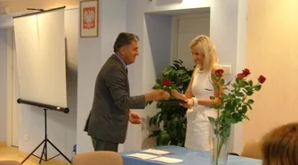 Awans nauczycieli stał się faktem. Starosta odebrał ślubowanie