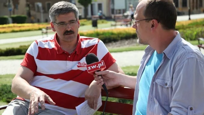 Rozmowa z Piotrem Chałupką