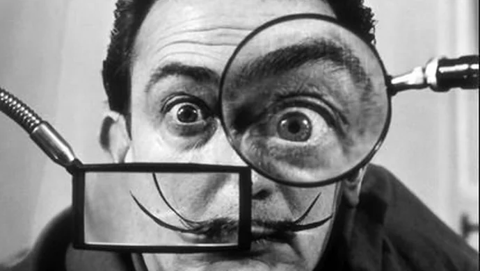 Weekend z Klubem Gazety Polskiej - o surrealizmie i historii Polski