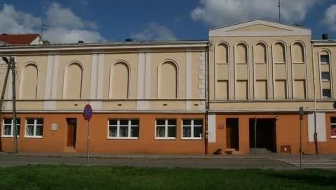 W sierpniu Biblioteka Publiczna nieczynna