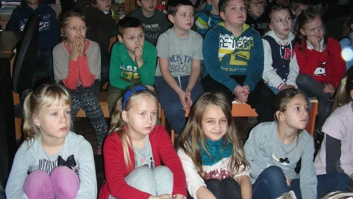 W SP2 od 13 lat czytają dzieciom przy choince