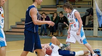 Pierwsze ligowe zwycięstwo WSTK