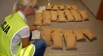 Przemycali marihuanę w kineskopach telewizorów