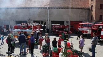 Tłumy w sławskiej remizie