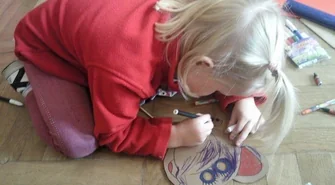 Maska afrykańska – co się za nią kryje?