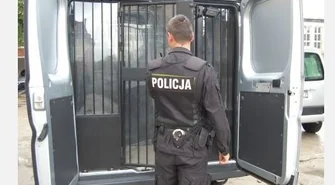 Pobił i okradł 18-latka