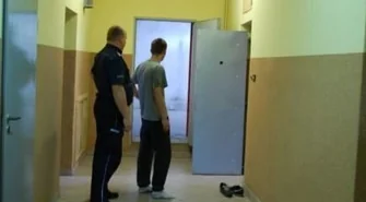 Bijatyka z policjantami, potrzebne były posiłki