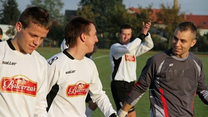 Pierwsze zwycięstwo Dębu