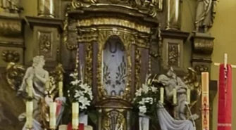 Triduum Paschalne na żywo w Zw.pl