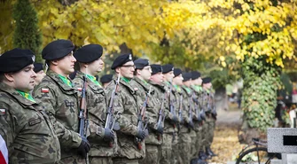 Odsłonięcie płyty nagrobnej Stanisława Szymkowiaka