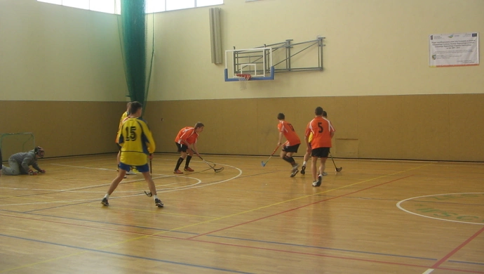 Zawody powiatowe w unihokeju