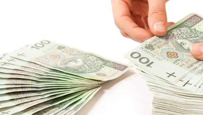 Wynagrodzenie wyższe o 1756 złotych brutto