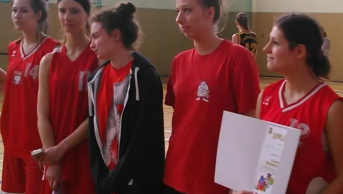 Awansowały do półfinału