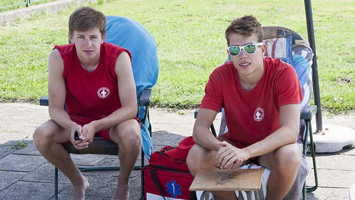 Chętnie korzystają z basenu