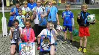 Biegi Uliczne Konstytucji 3 Maja - II miejsce SP Osowa Sień