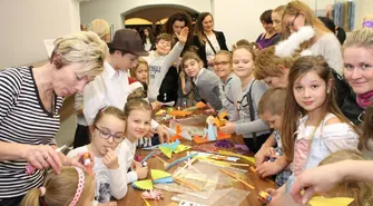 III strojenie bibliotecznej choinki