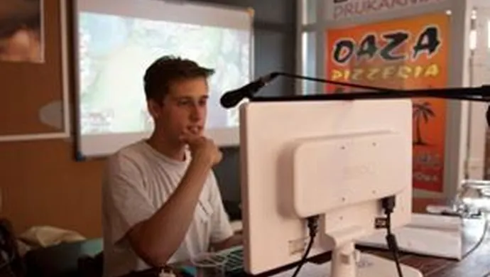 7 tysięcy godzin spędzonych przy grze wideo, czyli e-sportowe królestwo u stóp marzeniem każdego młodego gamer'a