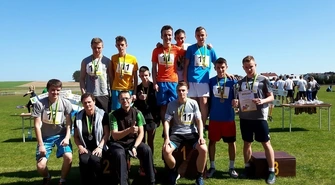 Biegacze z Gimnazjum nr 2 ze srebrnym medalem