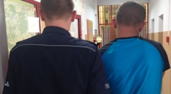 Włamali się do pomieszczenia z automatami do gier