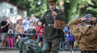 Piknik służb mundurowych i ratownictwa medycznego w Sławie