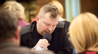 Owoc: Rola gminy nie polega na podsycaniu nastrojów społecznych, tylko na ich łagodzeniu