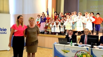 Zespół z Krzepielowa z Odznaką za Zasługi