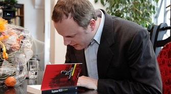 Pisarz, dziennikarz, wschowianin, czyli spotkanie autorskie z Piotrem Bojarskim