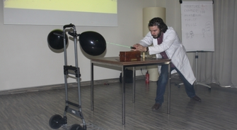 „Mad Science Show” czyli szalony pokaz naukowy