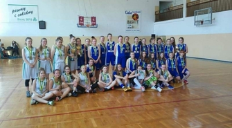 Brązowy medal Mistrzostw Województwa koszykarek z Gimnazjum Nr 2 we Wschowie 