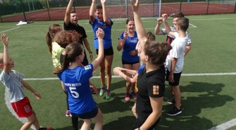 Jak zmotywować rodzica do uprawiania sportu? Młodzież ze Szlichtyngowej już to wie