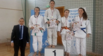 Grad medali dla sławian