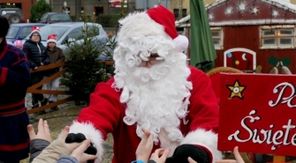 Mikołaj, elfy, śnieżynki i renifery w Sławie