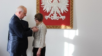Danuta Pakuła otrzymała Złoty Medal za Zasługi od Prezydenta RP
