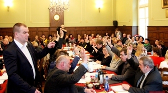 Sesja Rady Miejskiej we Wschowie: Planowane są nowe wydatki, gmina przygotowuje się na budowę galerii