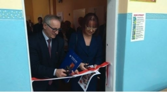 Otwarcie pracowni komputerowej w Zespole Szkół w Niechlowie