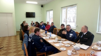 Szef wschowskiej policji docenił pracę  Ratownictwa Wodnego Sława