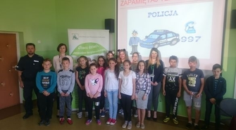 Spotkanie dzielnicowego z uczniami z Jemielna 