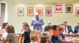 Historyczny budżet i jednogłośne absolutorium