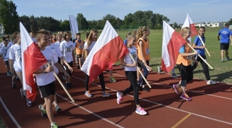 100 okrążeń na rocznicę odzyskania Niepodległości przez Polskę