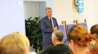 Ruszyła kampania przeciwko przemocy w rodzinie. Boryczka: Zjawisko, które często jest zamknięte w czterech ścianach